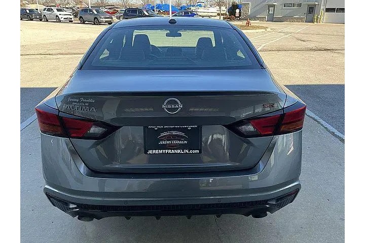 $20988 : Nissan Altima 2024 2.5 SR 4d image 5