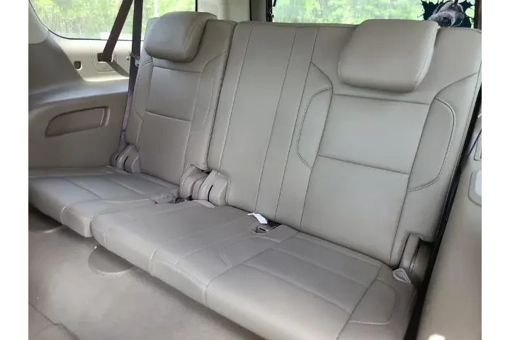 $25090 : Chevrolet Suburban 2019 4x4 image 8