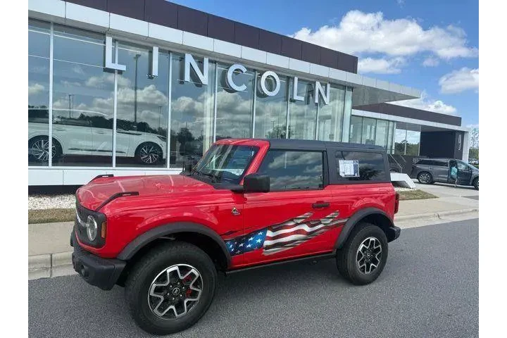 $38499 : Ford Bronco 2023 4x4 Base 2d image 1