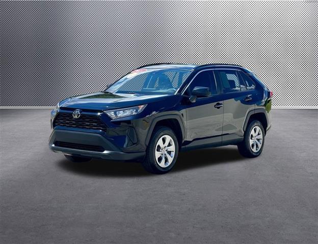 $24429 : 2021 RAV4 LE image 3