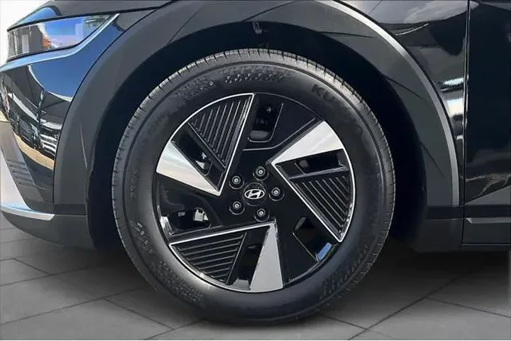 $33487 : Hyundai IONIQ 5 2025 SEL 4dr image 10