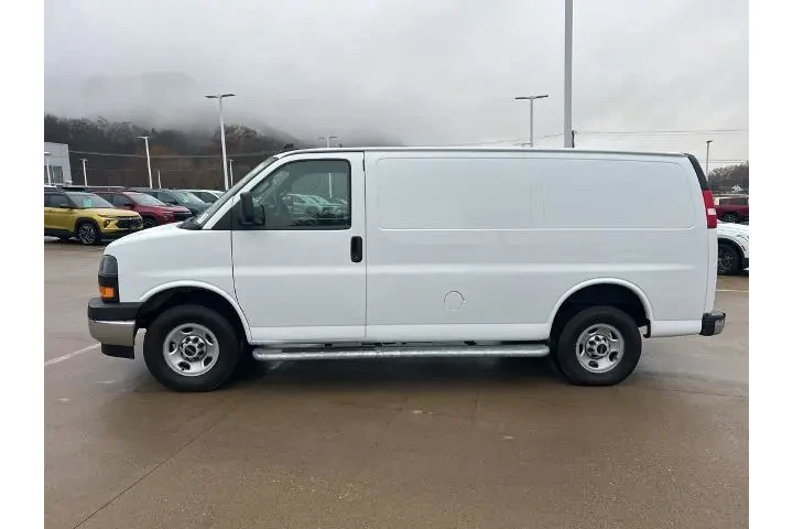 $33900 : GMC Savana 2024 2500 3dr Car image 3