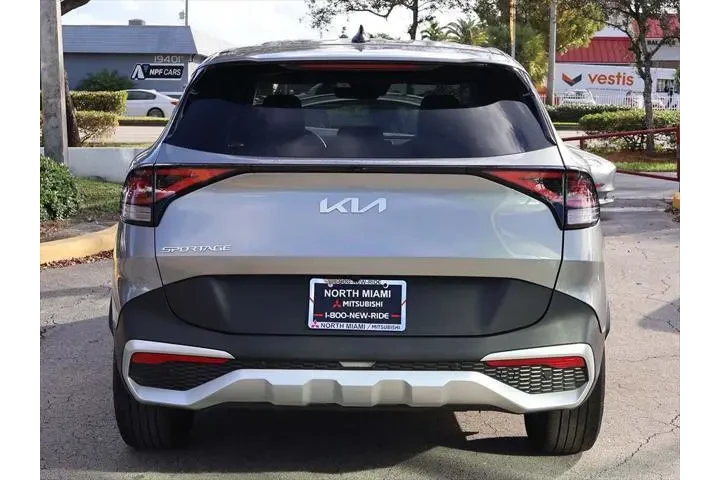 $18990 : Kia Sportage 2023 LX 4dr SUV image 10