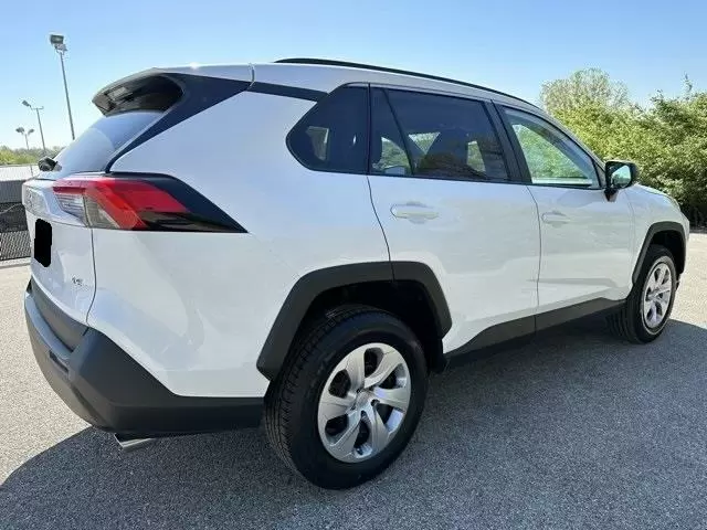 $17500 : 2021 Toyota RAV4 LE image 6