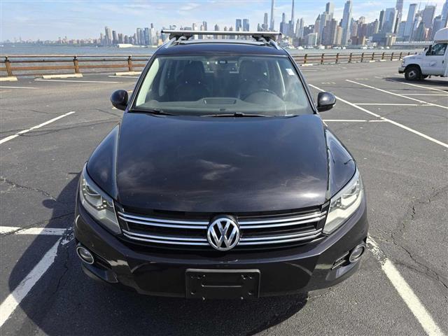 $9950 : 2017 VOLKSWAGEN TIGUAN image 5