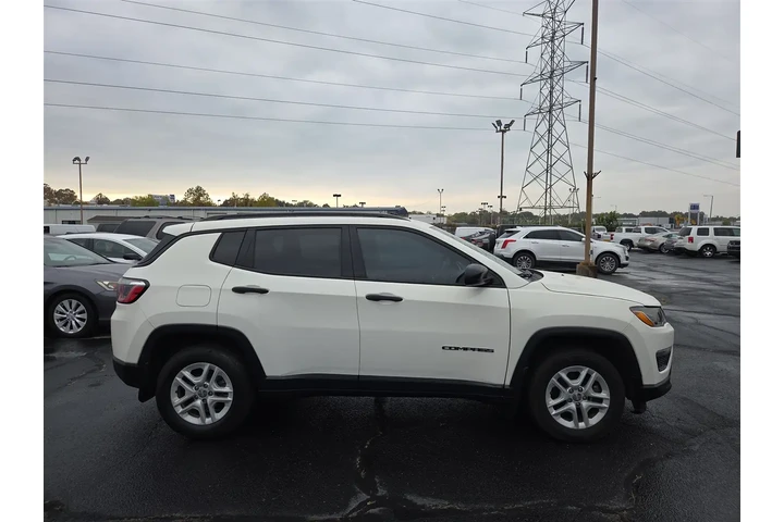 $11750 : 2018 Compass Sport FWD image 6