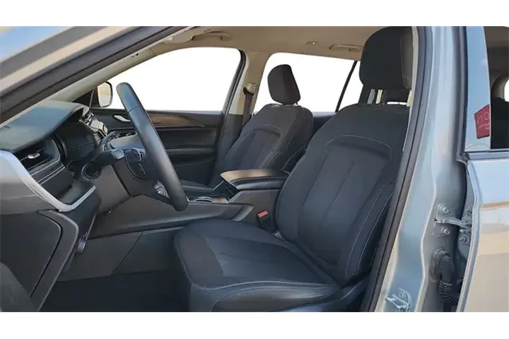 $25660 : Jeep Grand Cherokee L 2023 4 image 10