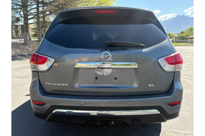 $9900 : 2015 Pathfinder SL image 9