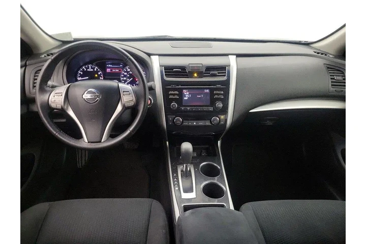 $12998 : Nissan Altima 2014 2.5 SV 4d image 9