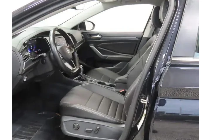 $19783 : Volkswagen Jetta 2024 SE 4dr image 10