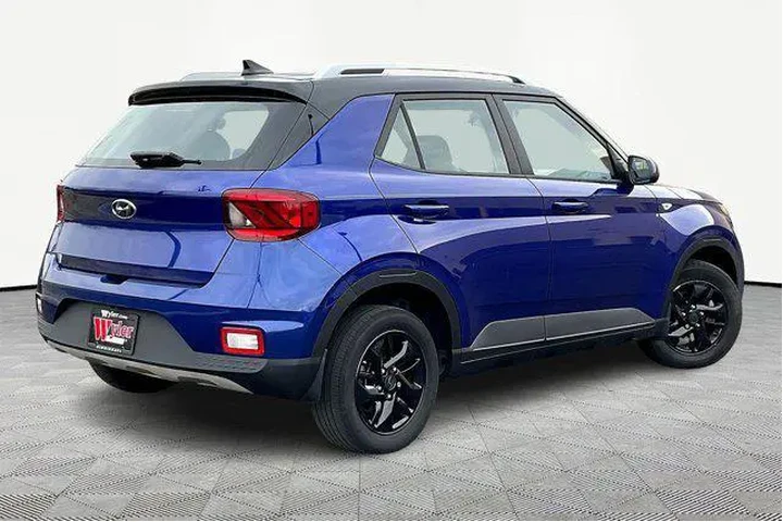 $11576 : Hyundai VENUE 2020 SEL 4dr C image 5