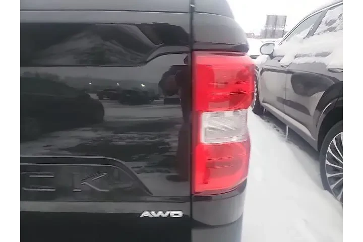 $25490 : Ford Maverick 2022 AWD XL 4d image 5