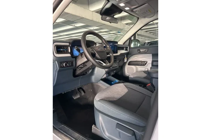 $30990 : Ford Maverick 2025 AWD XLT 4 image 8