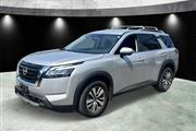 $30985 : Pre-Owned 2023 Pathfinder SL thumbnail