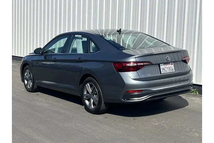 $21494 : Volkswagen Jetta 2024 SE 4dr image 4