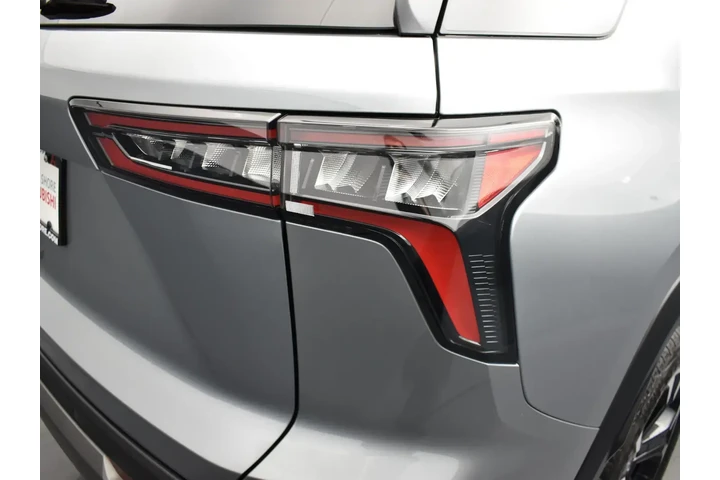 $23952 : Chevrolet Equinox 2025 4x4 L image 7