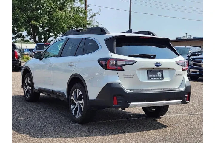 $20995 : 2021 Outback Limited image 9
