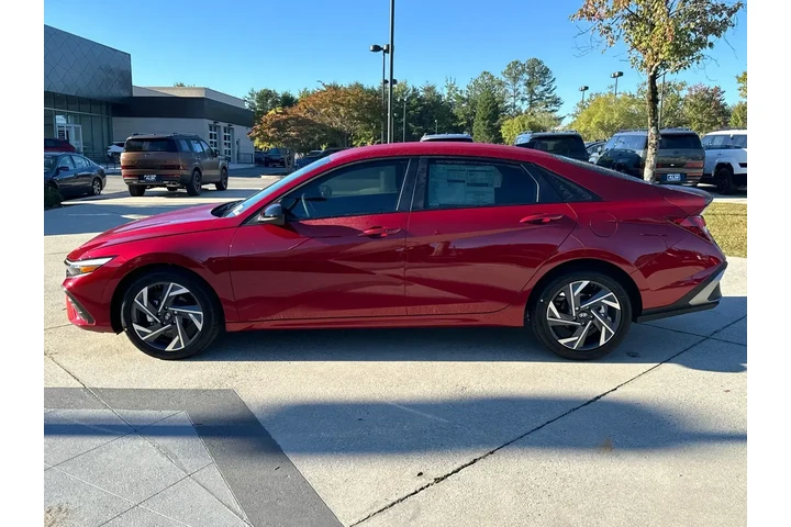 $17420 : Hyundai ELANTRA 2025 SEL Spo image 8