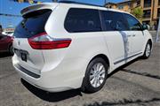 2015 TOYOTA SIENNA LIMITED thumbnail