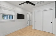 $1050 : beautifully Recently remodeled thumbnail