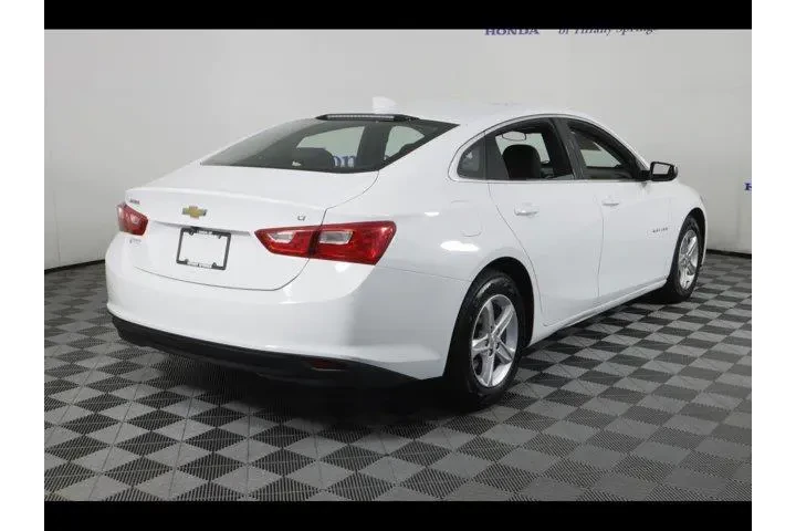 $18575 : Chevrolet Malibu 2023 LT 4dr image 7
