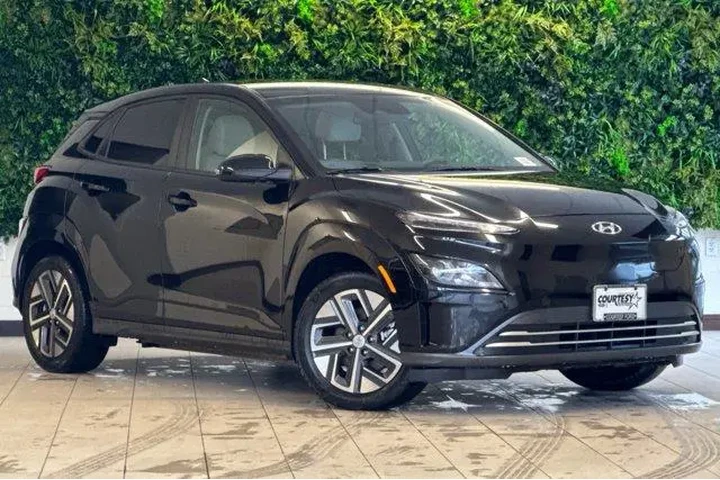 $19878 : Hyundai KONA Electric 2023 S image 2