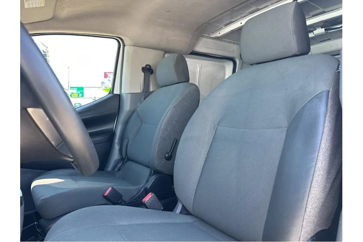 $21977 : 2021 NV200 Compact Cargo S image 8