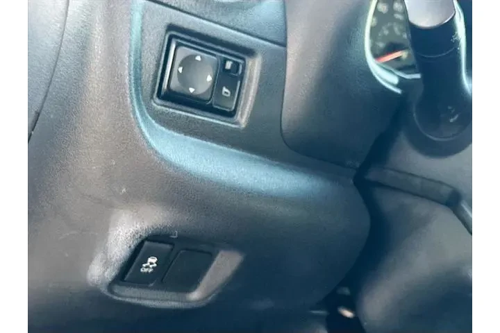 $5999 : Nissan Versa 2016 1.6 S 4dr image 10