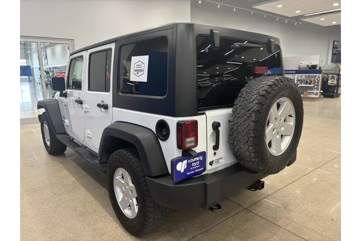 $22990 : Jeep Wrangler Unlimited 2017 image 6