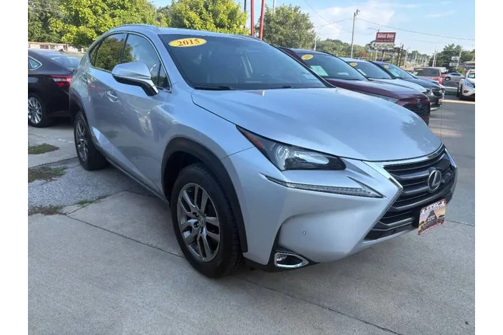 $14950 : 2015 NX 200t F SPORT image 4