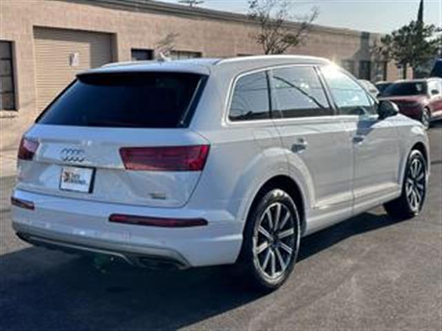 $19990 : 2017 AUDI Q72017 AUDI Q7 image 5