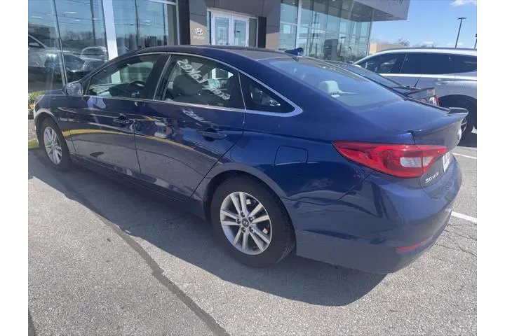 $9977 : Hyundai SONATA 2017 SE 4dr S image 2