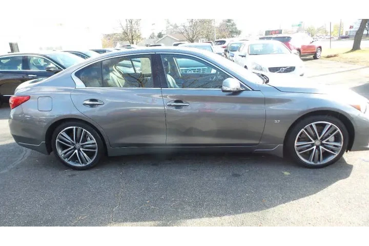 $11900 : 2014 Q50 Sport image 4