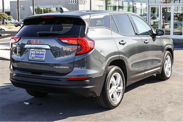 $12598 : GMC Terrain 2018 SLE 4dr SUV image 6