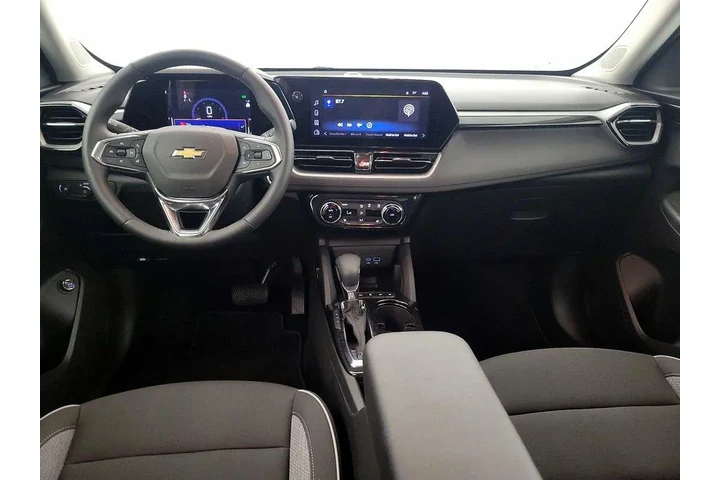 $25998 : Chevrolet Trailblazer 2025 L image 9