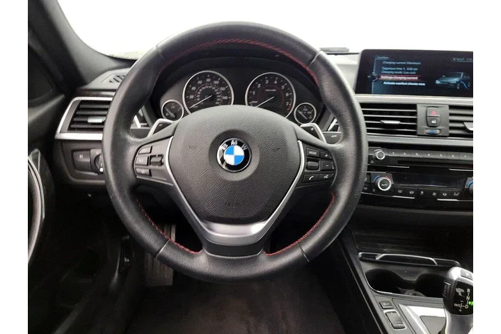 $15998 : BMW 3 Series 2017 330e iPerf image 10