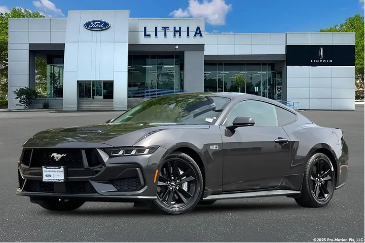 $40000 : Ford Mustang 2024 GT 2dr Fas image 1