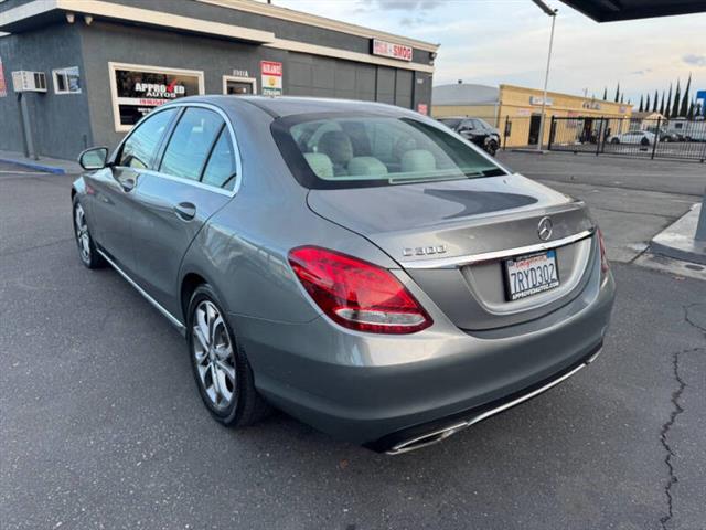 $13998 : 2016 Mercedes-Benz C-Class C image 6