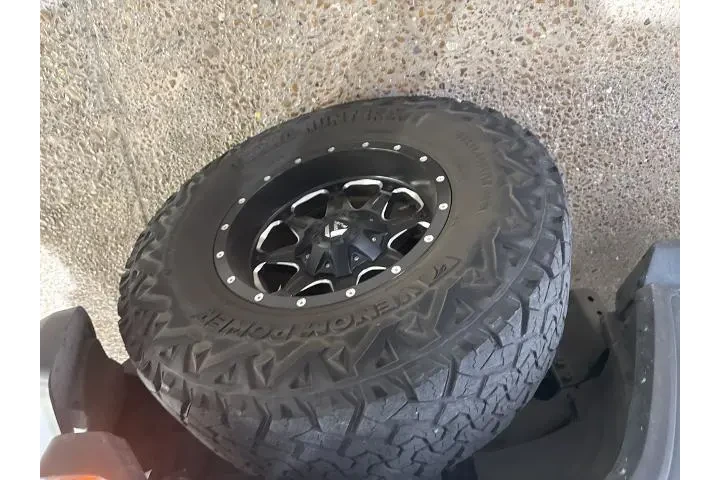 $29140 : Jeep Gladiator 2023 4x4 Spor image 7