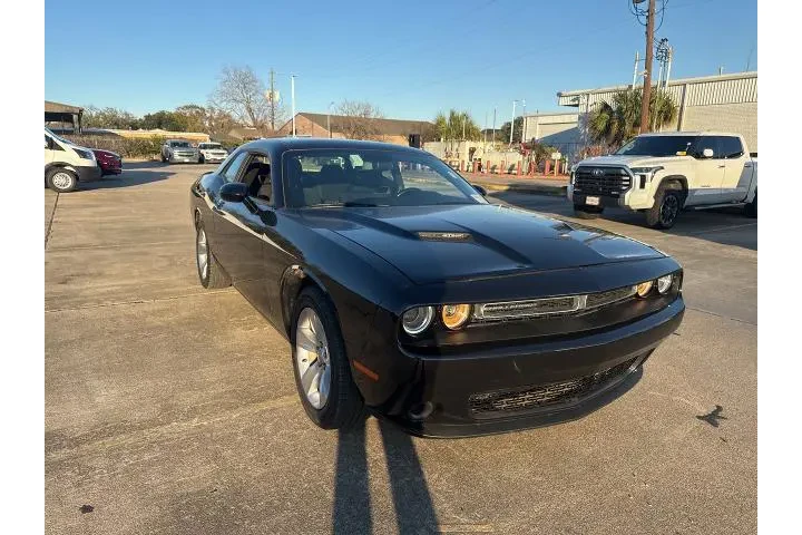 $23481 : Dodge Challenger 2023 SXT 2d image 9