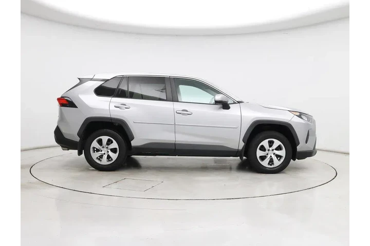 $26998 : Toyota RAV4 2022 LE 4dr SUV image 7