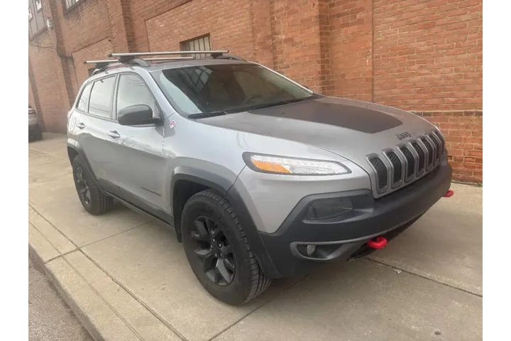 $10000 : 2015 Cherokee Trailhawk image 7