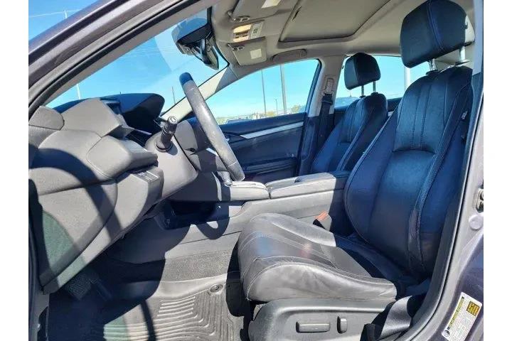 $14500 : Honda Civic 2017 Touring 4dr image 10