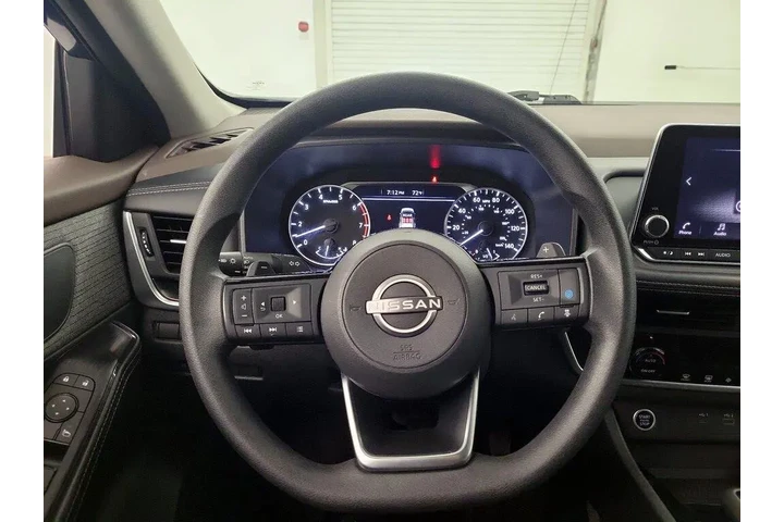 $20998 : Nissan Rogue 2023 SV 4dr Cro image 10