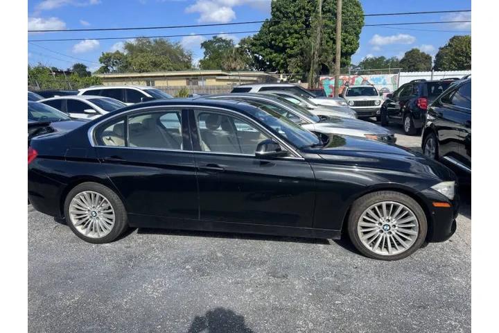 2014 BMW 3 Series 328i xDrive image 1