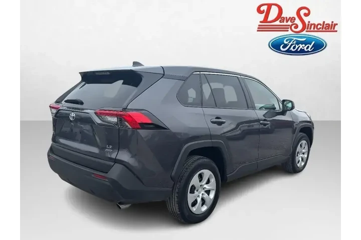 $26888 : Toyota RAV4 2024 AWD LE 4dr image 7