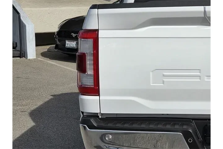 $39298 : Ford F-150 2023 4x4 Lariat 4 image 6