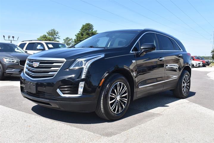 2018 XT5 Luxury image 1