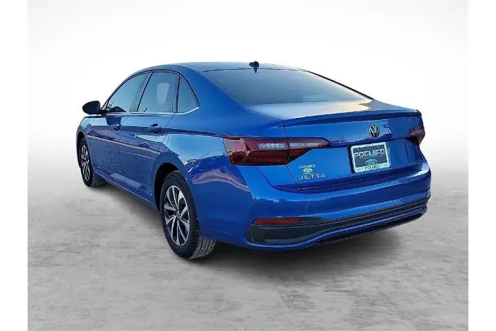 $14899 : Volkswagen Jetta 2023 S 4dr image 7