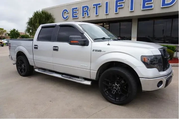 $12225 : Ford F-150 2012 4x2 FX2 4dr image 1